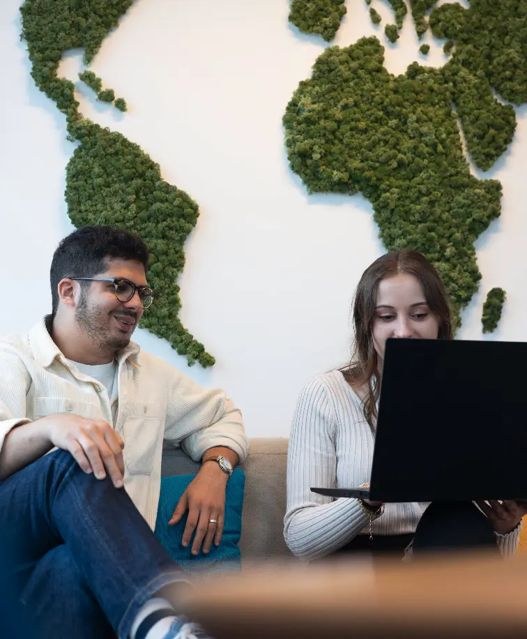 A global peer network